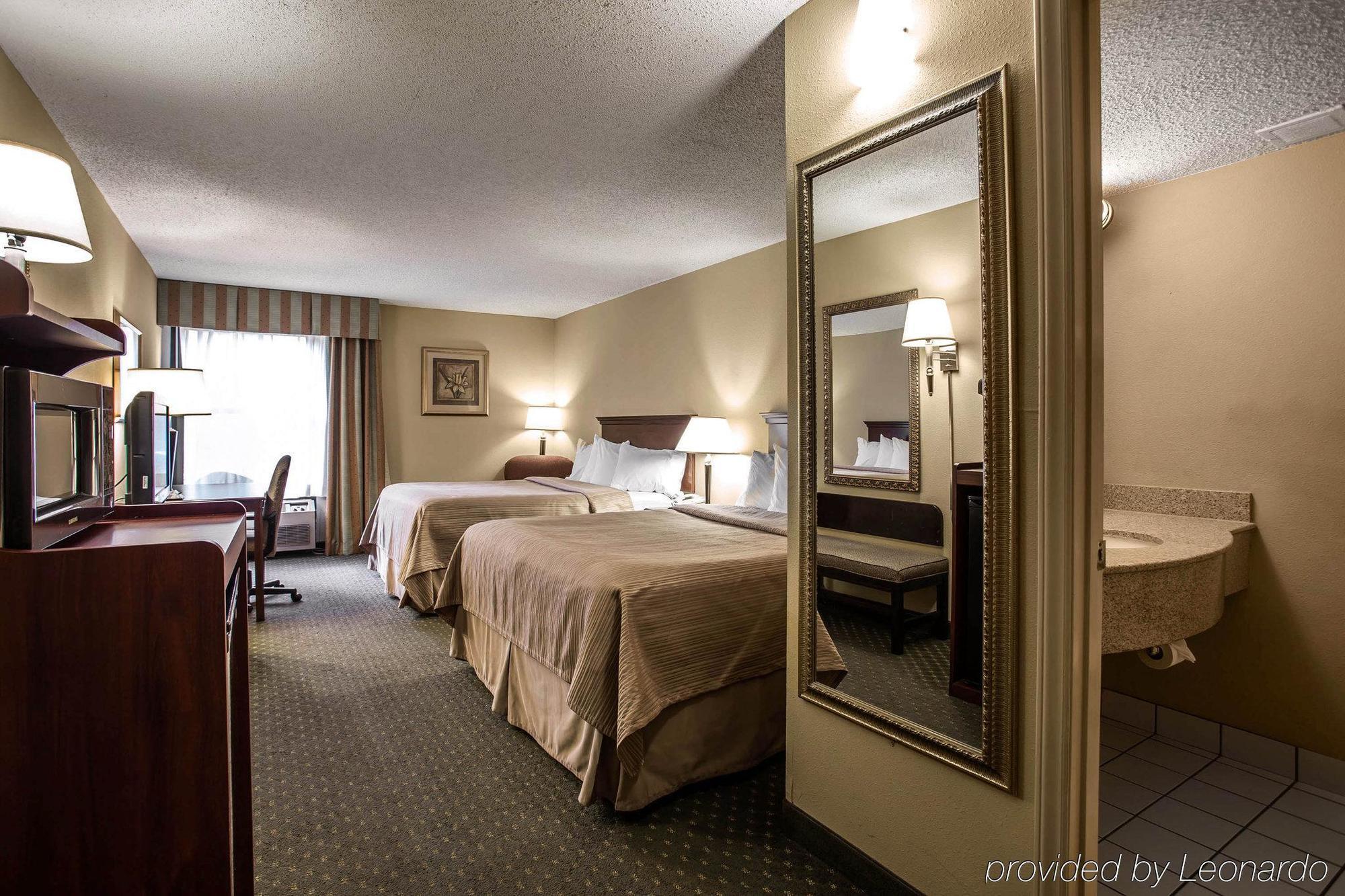 Quality Inn At The Park Fort Mill Exterior foto