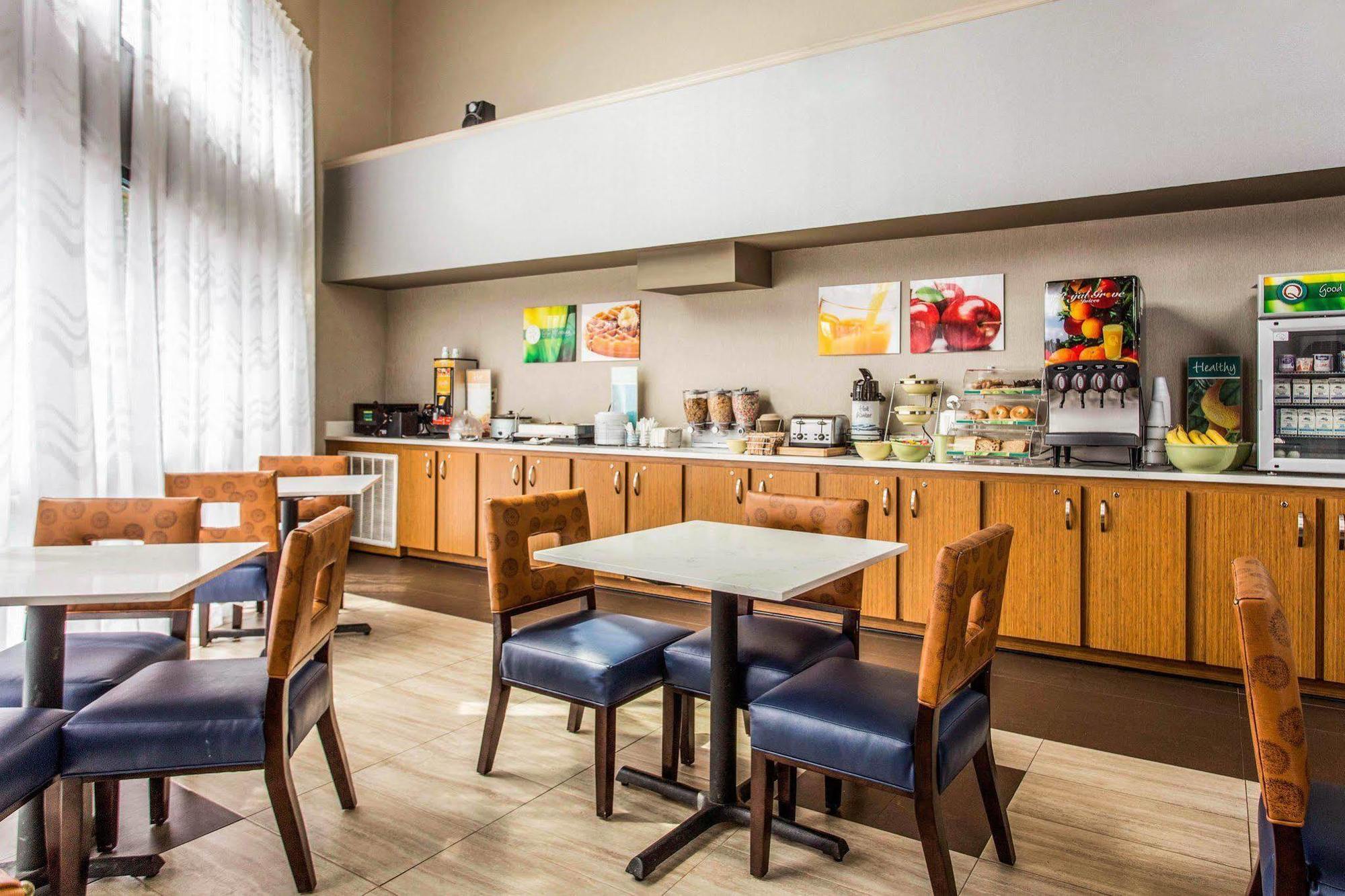 Quality Inn At The Park Fort Mill Exterior foto