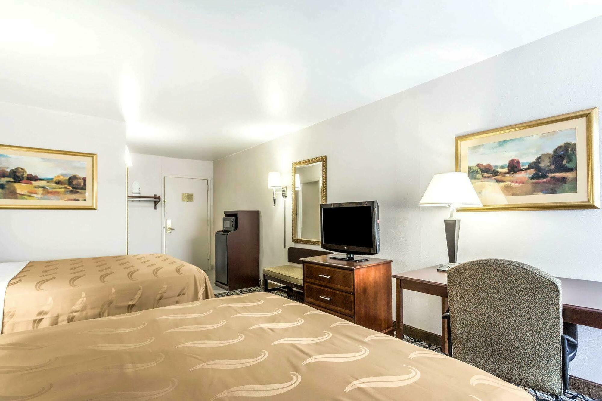 Quality Inn At The Park Fort Mill Exterior foto